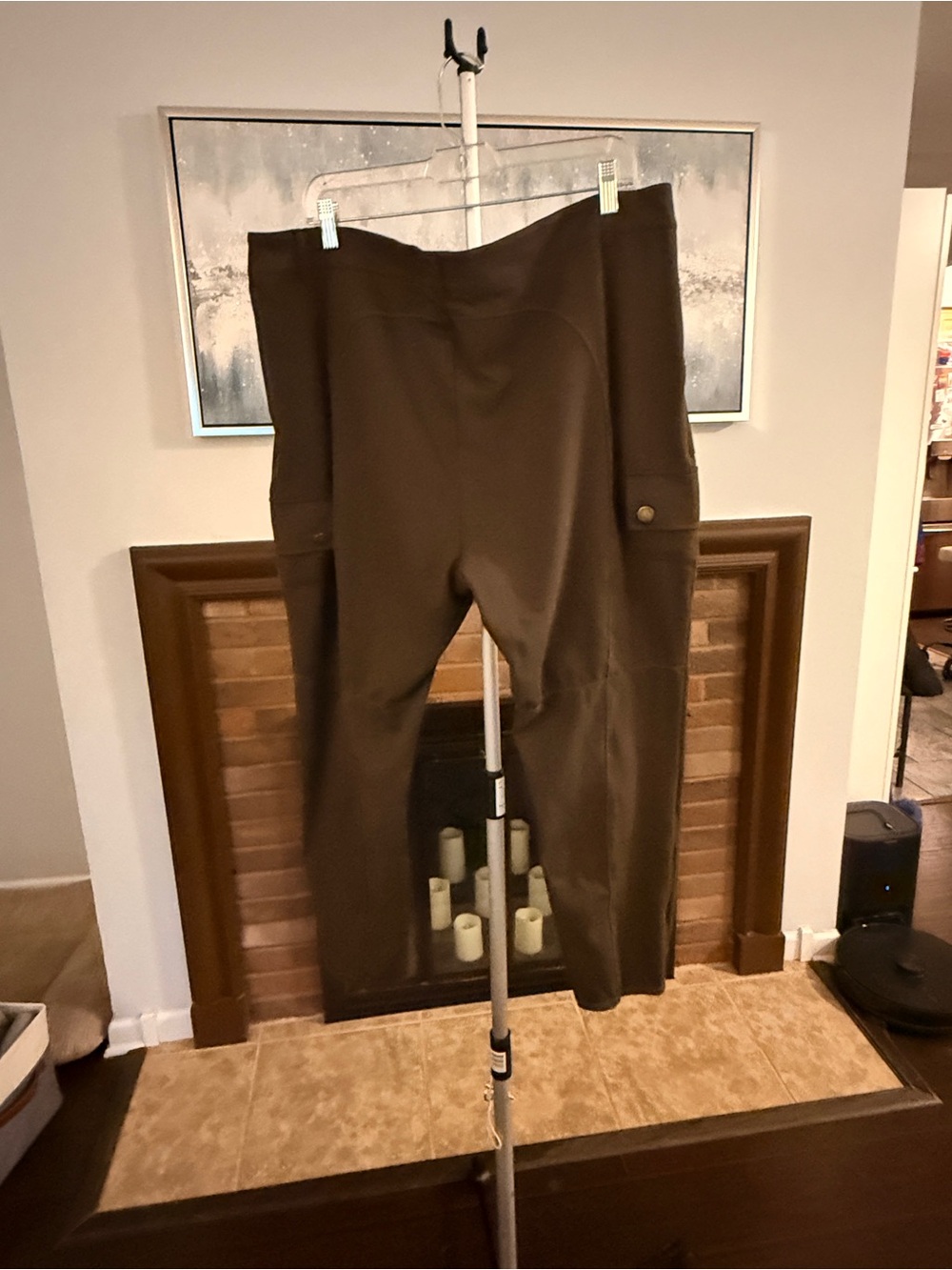 Women’s Cargo-Style Stretch Pants - Brown - Picture 2 of 3